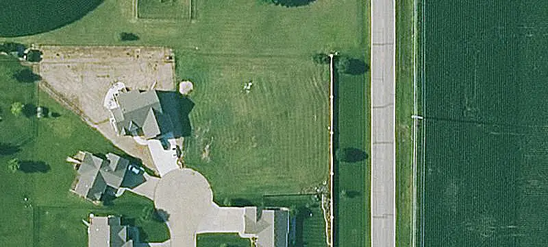 Land / Vacant Lot