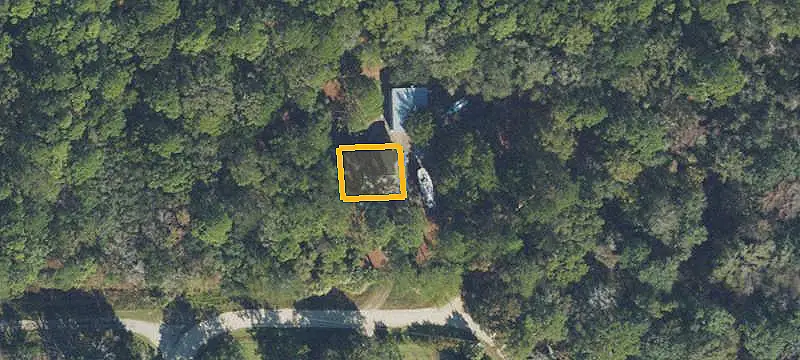 Waterfront Land Near Marinas