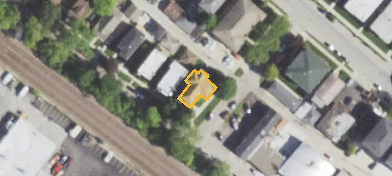 Train-Facing Triplex