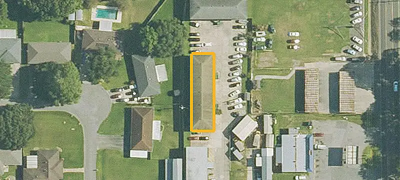 18-Unit Apartment Building