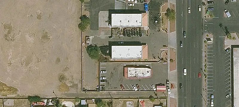 Auto Shop with 5 Lifts