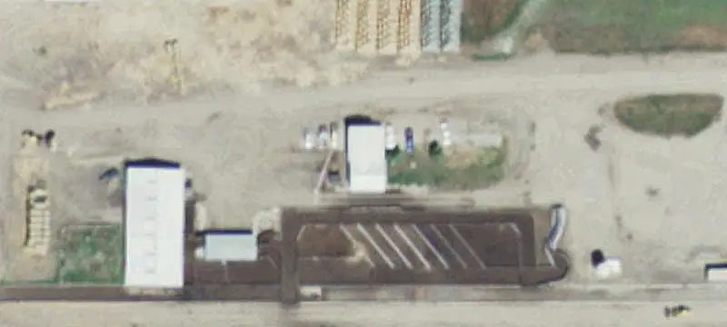 Cattle Feeding Farm with Confinement Barn