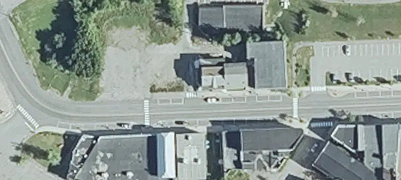 Downtown Bar & Pub with Living Quarters