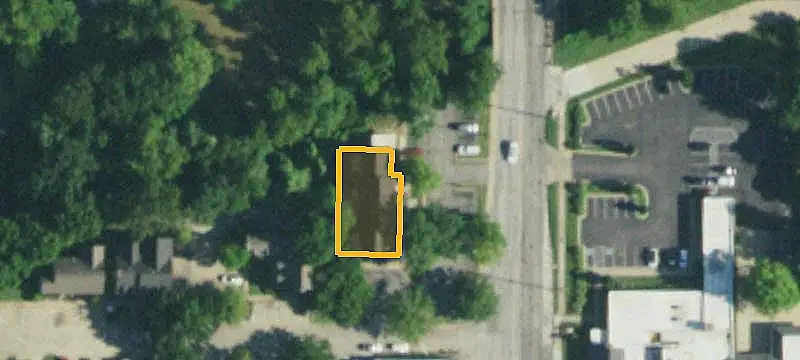 Commercial Land