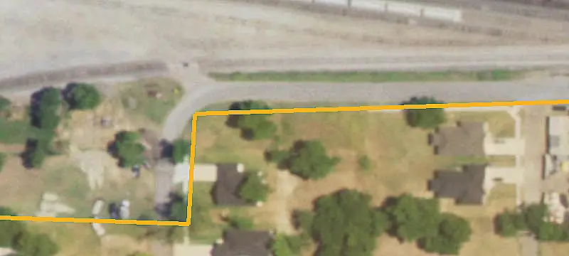 Lots & Acreage / Improved Land