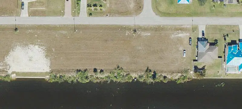Canal-Front Waterfront Land