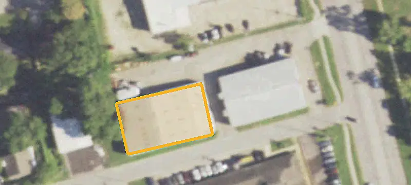 Automotive Building with Grade Doors