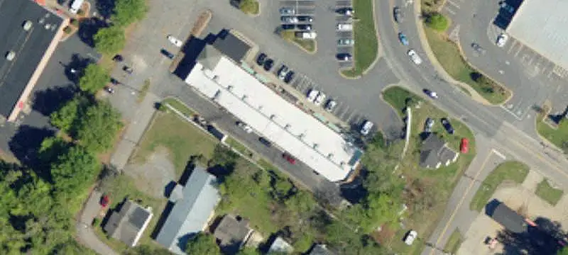 Fully Leased Shopping Center