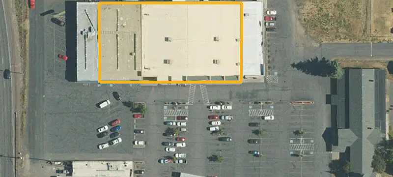 Shopping Center with Grocery Anchor