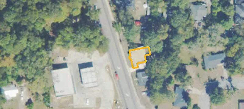 Renovated Mixed-Use Property