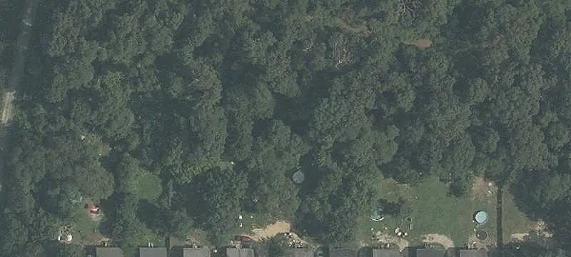 10-Unit Apartment Building