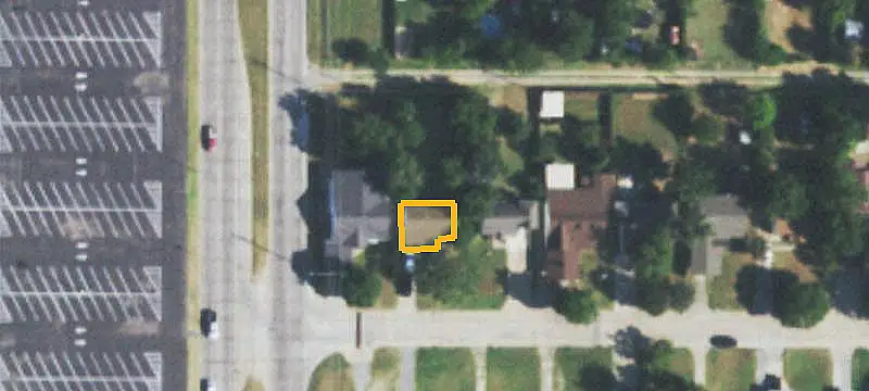 Six-Lot Commercial Land