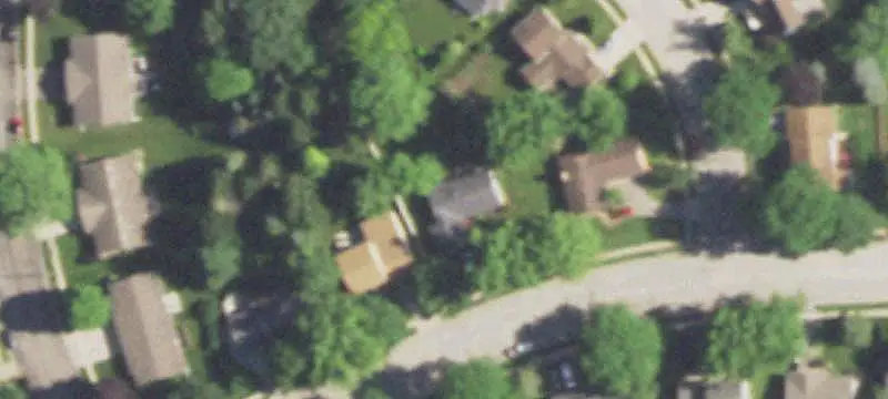 Lots & Acreage / City