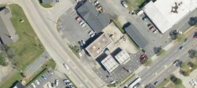 Three-Lane Full-Service Car Wash