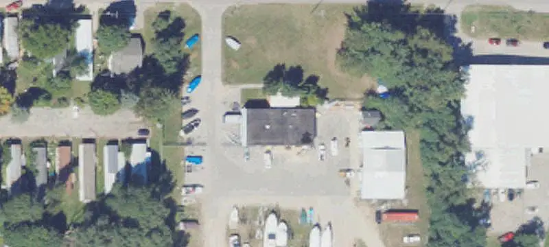 Self Storage and Boat Repair Facility