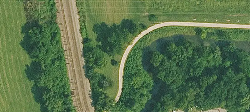 Waterfront Land Along I-435