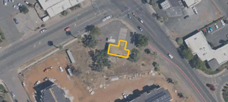 Hard-Corner Commercial Land