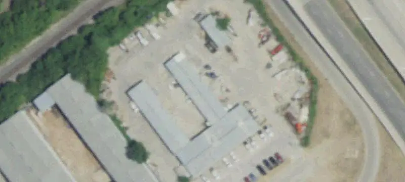 Flex Space with Secured Yard