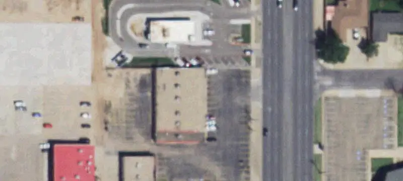 Multi-Tenant Shopping Center