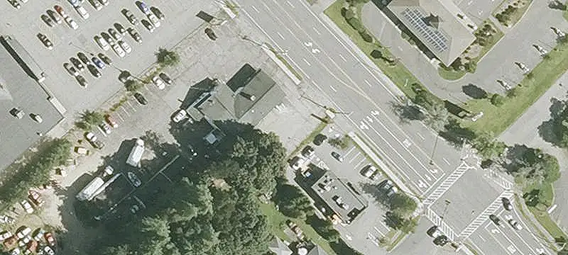 Fully Occupied Shopping Center