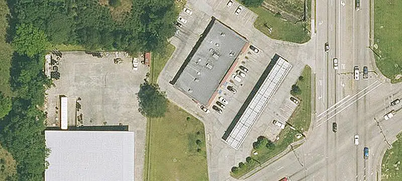 Endcap Strip Mall Space