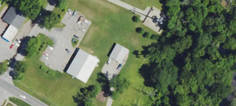 C-2 Warehouse with Garage