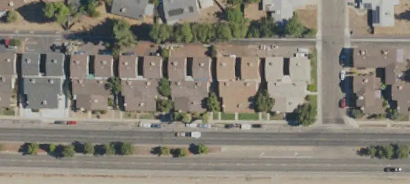 5-Unit Apartment Building