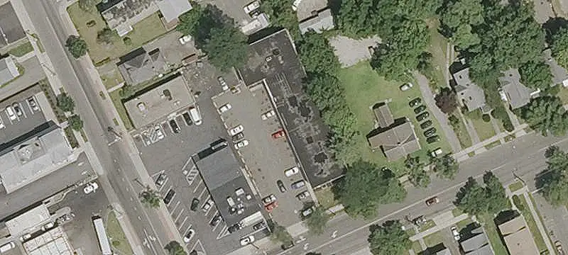 38-Unit Apartment Building