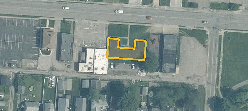 12-Unit Apartment Building