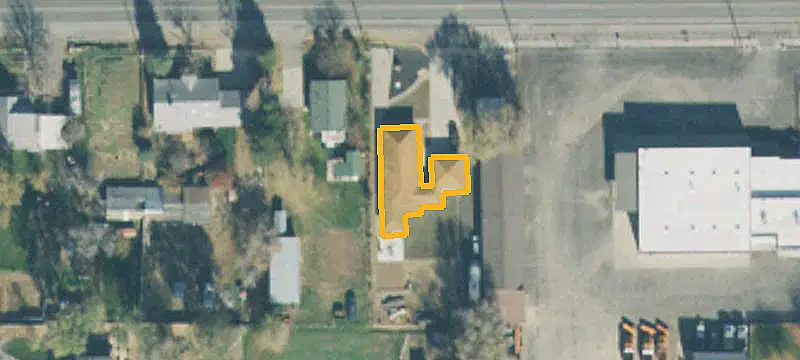 Commercial Land with Drive-Through Use