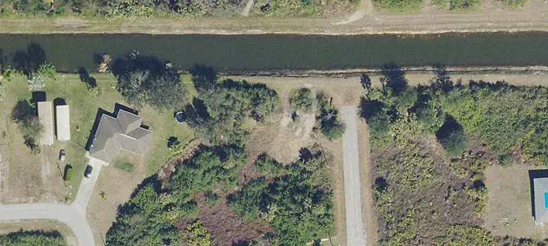 Lots/Land