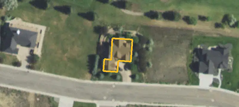 719 & 725 Olive Glenn Dr, Cody, WY 82414
