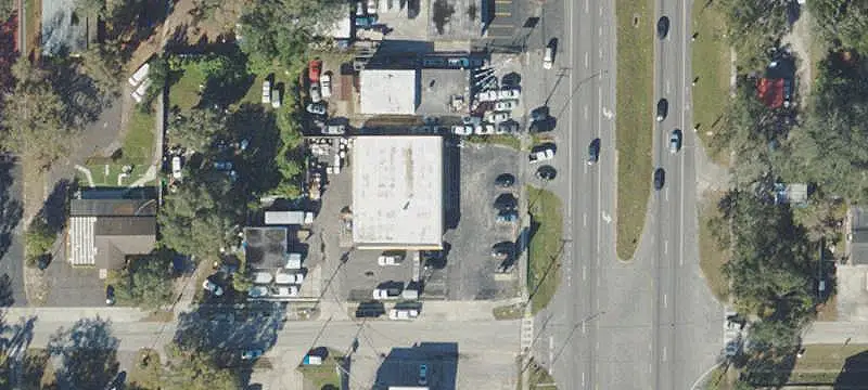 Eight-Bay Automotive Repair Center