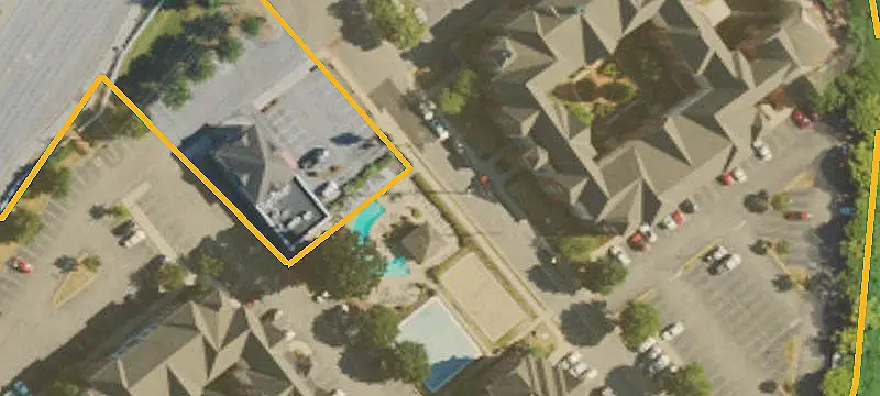 Corner Restaurant Outparcel