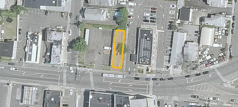 Standalone Retail Storefront