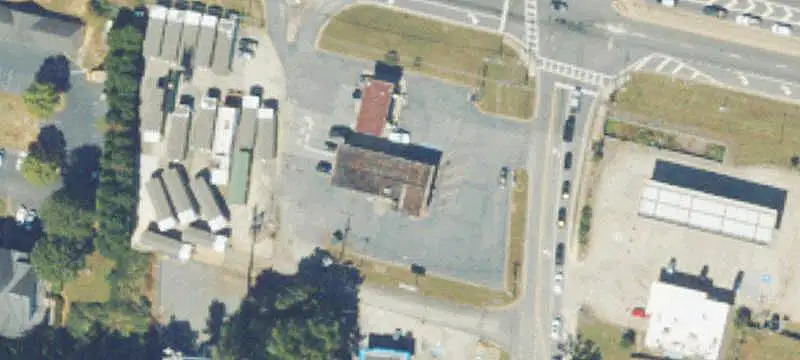 Freestanding Drive-Through Restaurant