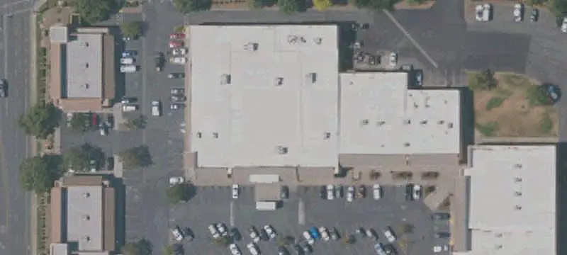 Skypark Plaza Shopping Center