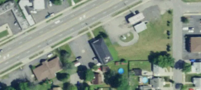 Multi-Suite Office Building