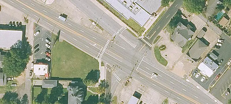 Level Commercial Land