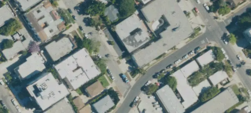 10-Unit Multifamily Property with Tandem Parking