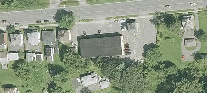 Auto Repair Shop with Retail Space