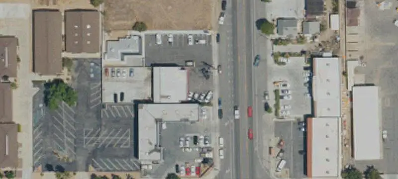 Three-Bay Auto Shop With Lifts