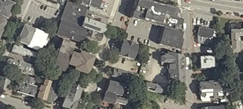 3-Unit Triplex with Parking