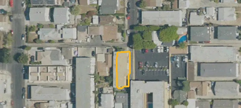 7-Unit Gated Apartment Building