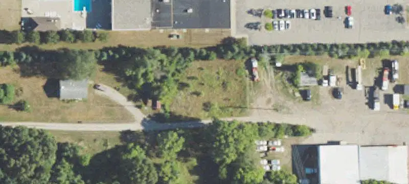 Level Commercial Land