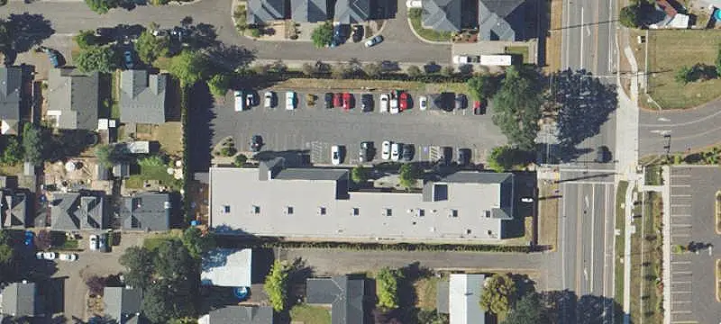 Neighborhood Shopping Center with NNN Leases