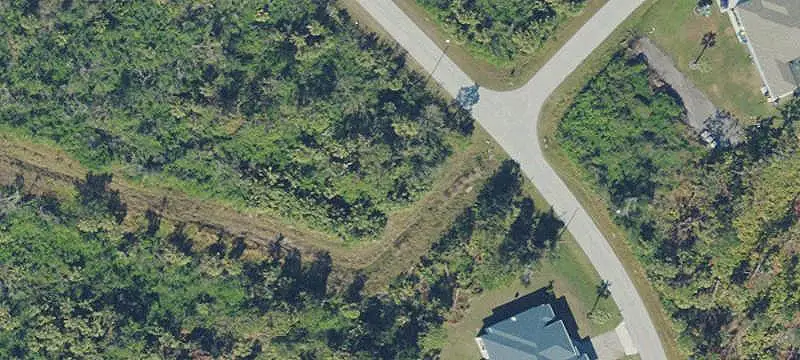 Lots/Land