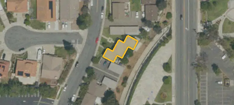 Fourplex with Townhome-Style Units