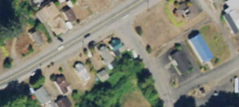Mixed-Use Property with Seafood Business