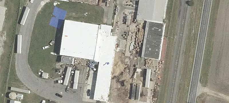 Distribution Center With Outdoor Storage